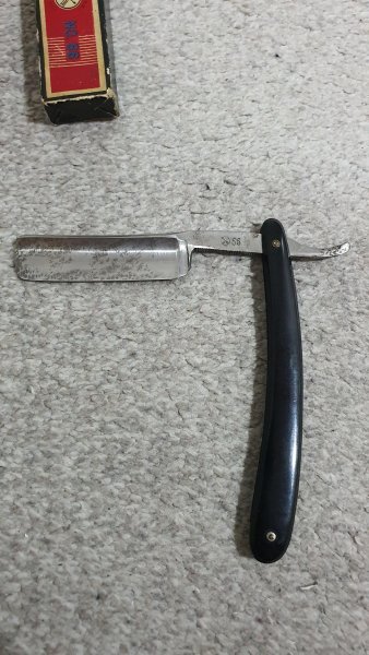 barber-razor-double-arrow-stara-britva_slika_O_313202509.jpg