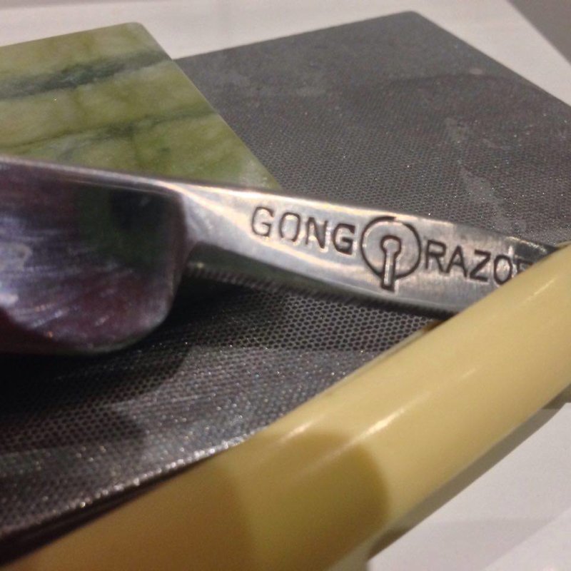 chinese razor 2.jpg