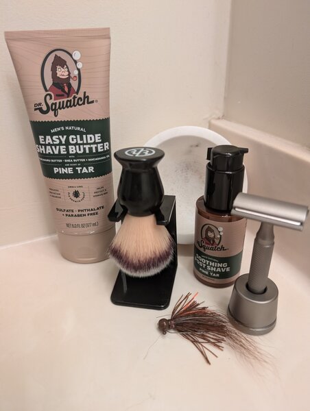 Dr Squatch - Pine tar.jpg