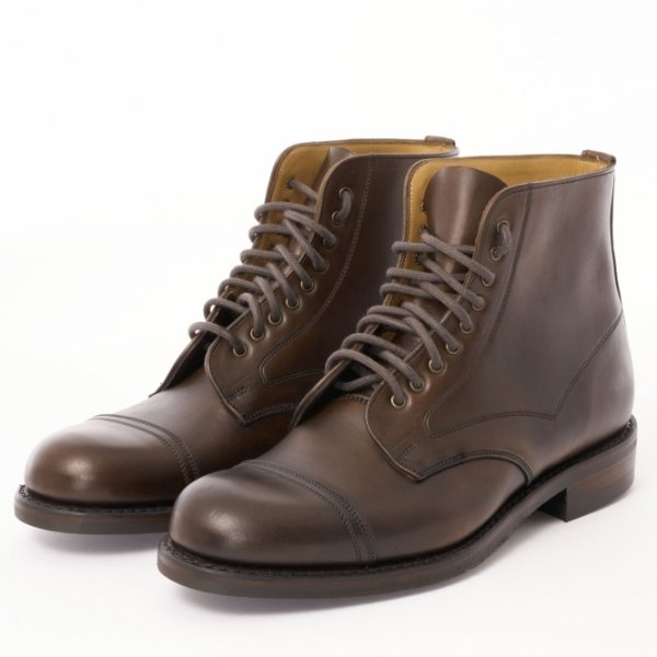 joseph-cheaney-sons-jarrow-derby-boot-chicago-tan-chromexcel-leather-p38164-298605_medium.jpg