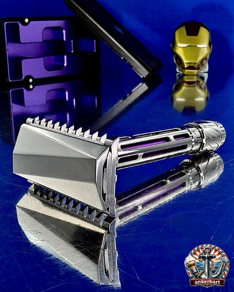 razor.jpg