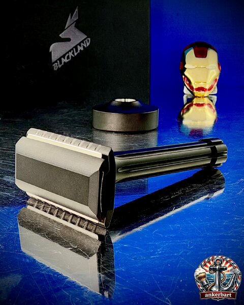 razor.jpg