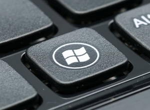 windows-key-microsoft-keyboard-1174316360.jpg
