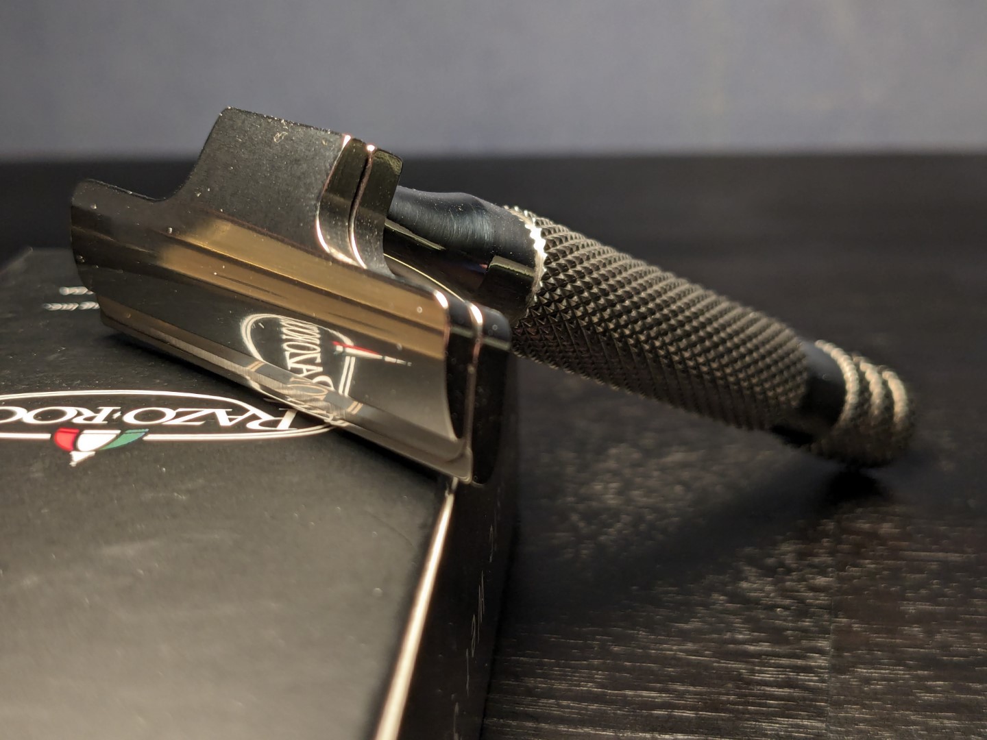 RazoRock Hawk V3 - Bulldog handle